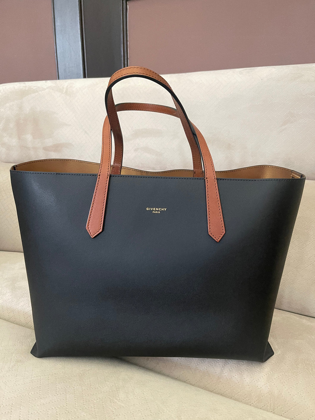 Givenchy gv3 outlet sale